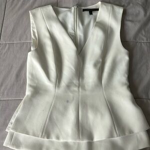 Preowned/final sale top by BCBGMAXAZRIA Size S